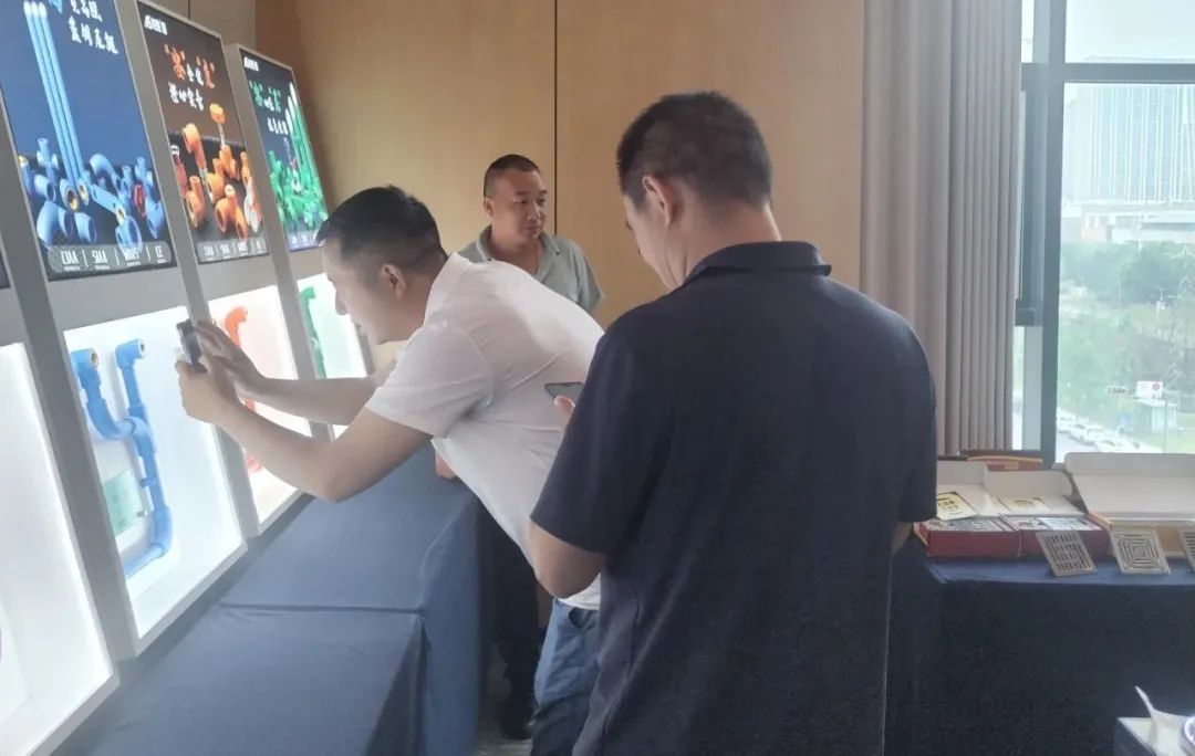 龍勝管2025年代理商培訓(xùn)交流會(huì)圓滿落幕!【精進(jìn)賦能·贏戰(zhàn)終端】 龍勝管2025年代理商培訓(xùn)交流會(huì)圓滿落幕!【精進(jìn)賦能·贏戰(zhàn)終端】